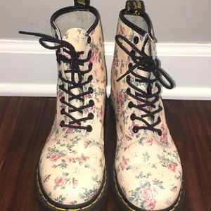 Vintage Pink Rose Dr.Martens